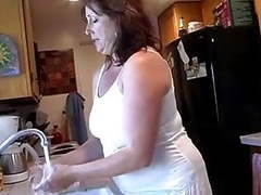 Free Kilo Movies presents: Hairy mom