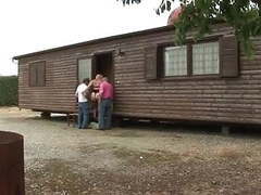 Free Kilo Movies presents: Joyce fait la pute avec vieux pervers a75