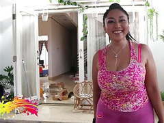 Free Kilo Movies presents: Sarah hot in pink leggings