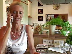 Free Kilo Movies presents: Blonde milf fickt mit dem elektriker
