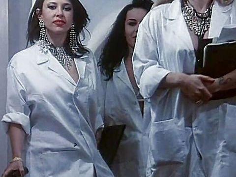 Free Kilo Movies presents: Moana pozzi e la clinica del sesso (full movie)
