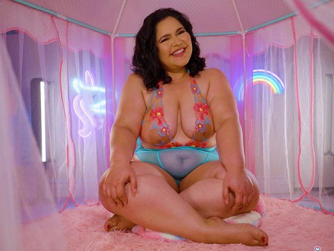 Free Kilo Movies presents: Karla lane gives sloppy oral