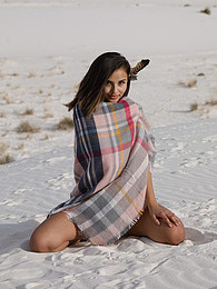 Free Kilo Movies presents: Alejandra Cobos White Sands 2